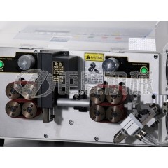 全自动裁线剥皮分线一体机