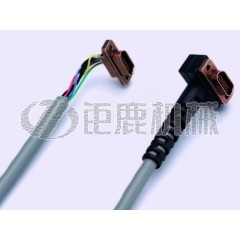 侧注式低压注塑成型机