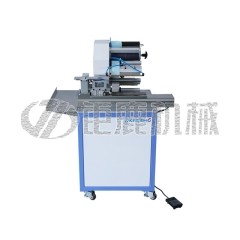 电线旗型对折贴标机